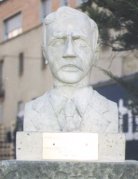 El bust restaurat de Francesc Maci�