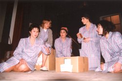 Escena de Revolta de bruixes, representada lany 1997 pel Grup Cul-i-Seu