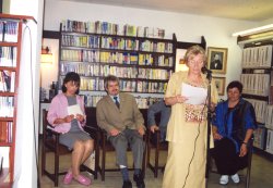 M. Carme Grauvilardell va dedicar un record emocionat a l'Eul�lia Mata, bibliotec�ria de Sant Vicen� entre 1950 i 1957