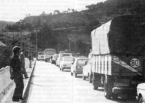 Cues al pont l'any 1977