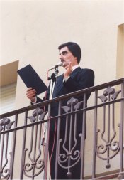 Jos Maria Aznar, fent de pregoner a Sant Vicen