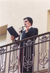 Jos� Maria Aznar, fent de pregoner a Sant Vicen�