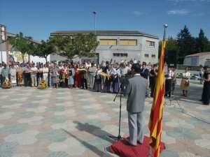 L'alcalde Valentí Carrera va fer un petit parlament a la plaça de l'Onze de Setembre per commemorar la Diada Nacional de Catalunya