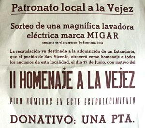 Cartell de l'any 1956 on es demanava la collaboraci ciutadana per tal de poder adquirir un estendard per l'Homenatge a la Vellesa. Observeu que el donatiu era noms d'una pesseta i es sortejava una rentadora.